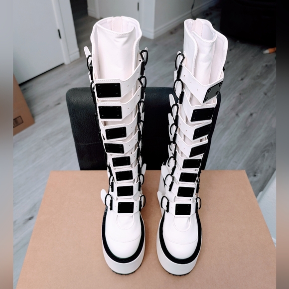 SOLD NIB Demonia Icy Trinity Boots - Picture 6 of 11